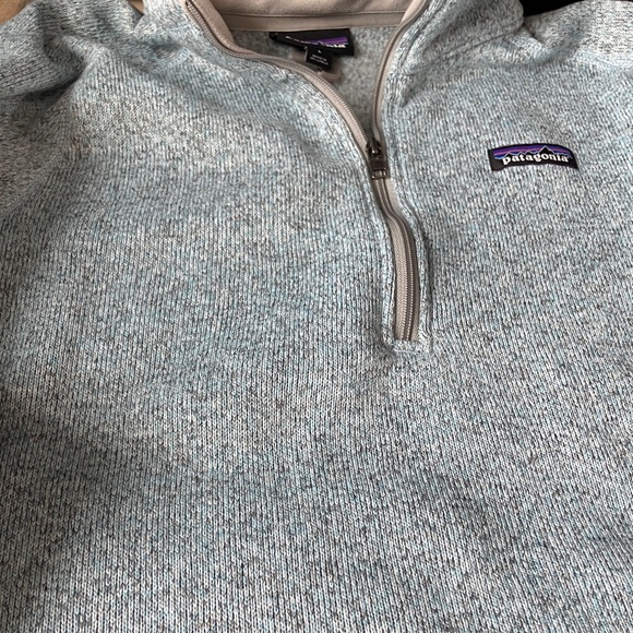 Patagonia Women's Heathered Blue Quarter-Zip Sweater - Picture 4 of 5